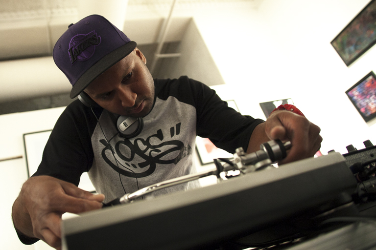 05_04_13_f_words_reception_0047