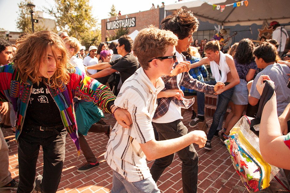 06_06_15_santa_ana_block_party_0095